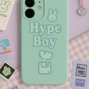 NewJeans K-Pop Phone Case: Black & White Contrast for Your Concert Vibes